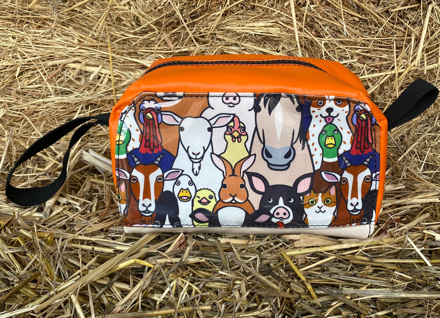 Whole farmyard cartoon Bag