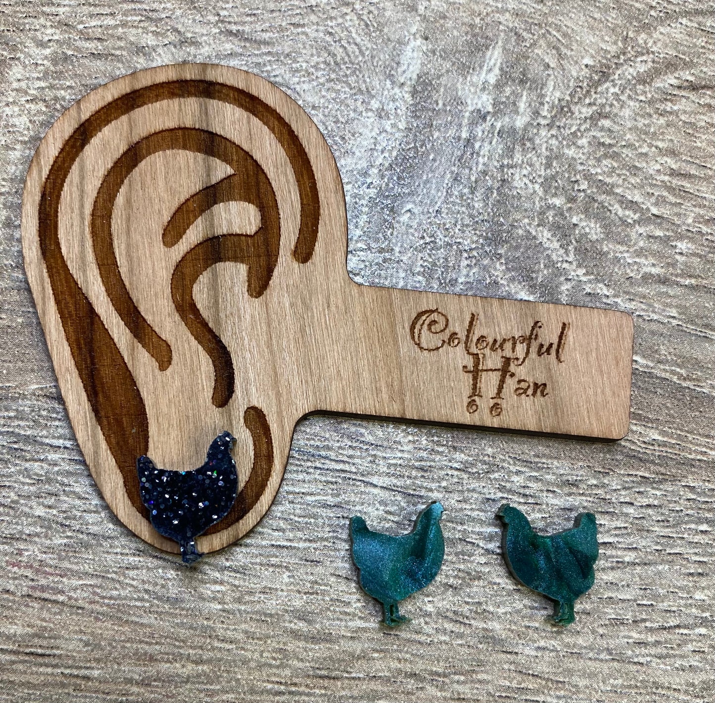 Small Hen Studs