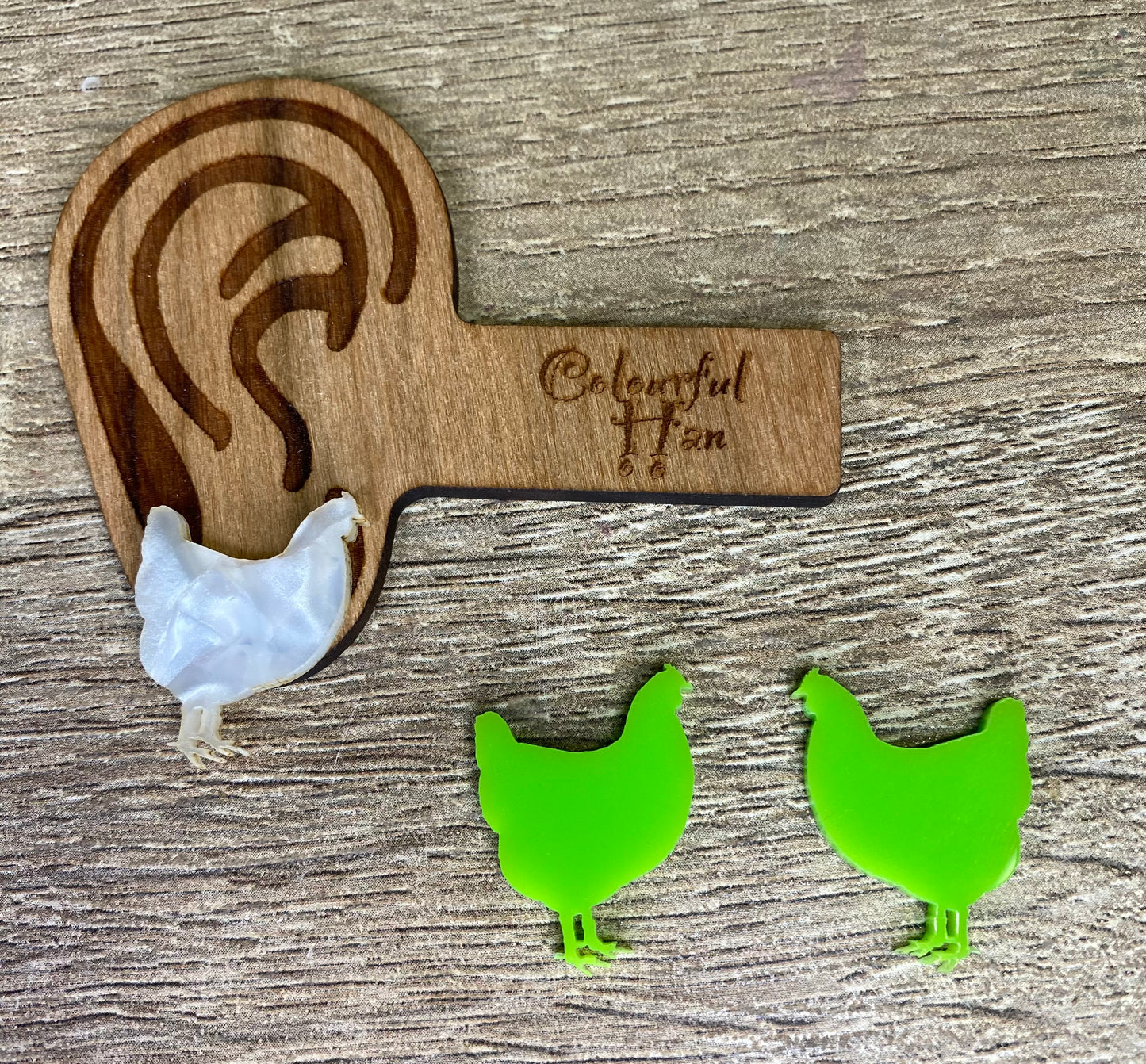 Large Chicken Studs