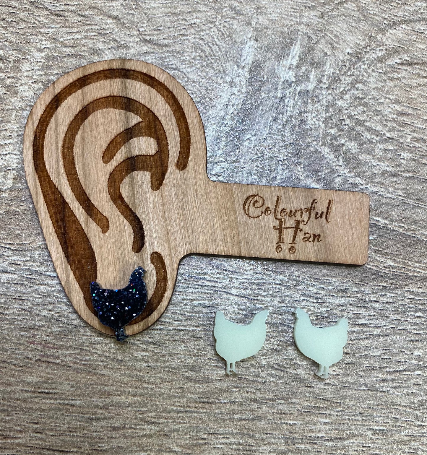 Small Hen Studs