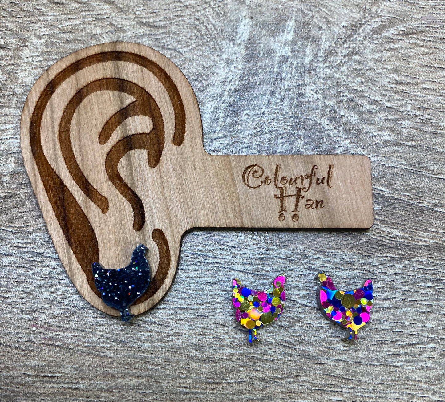 Small Hen Studs