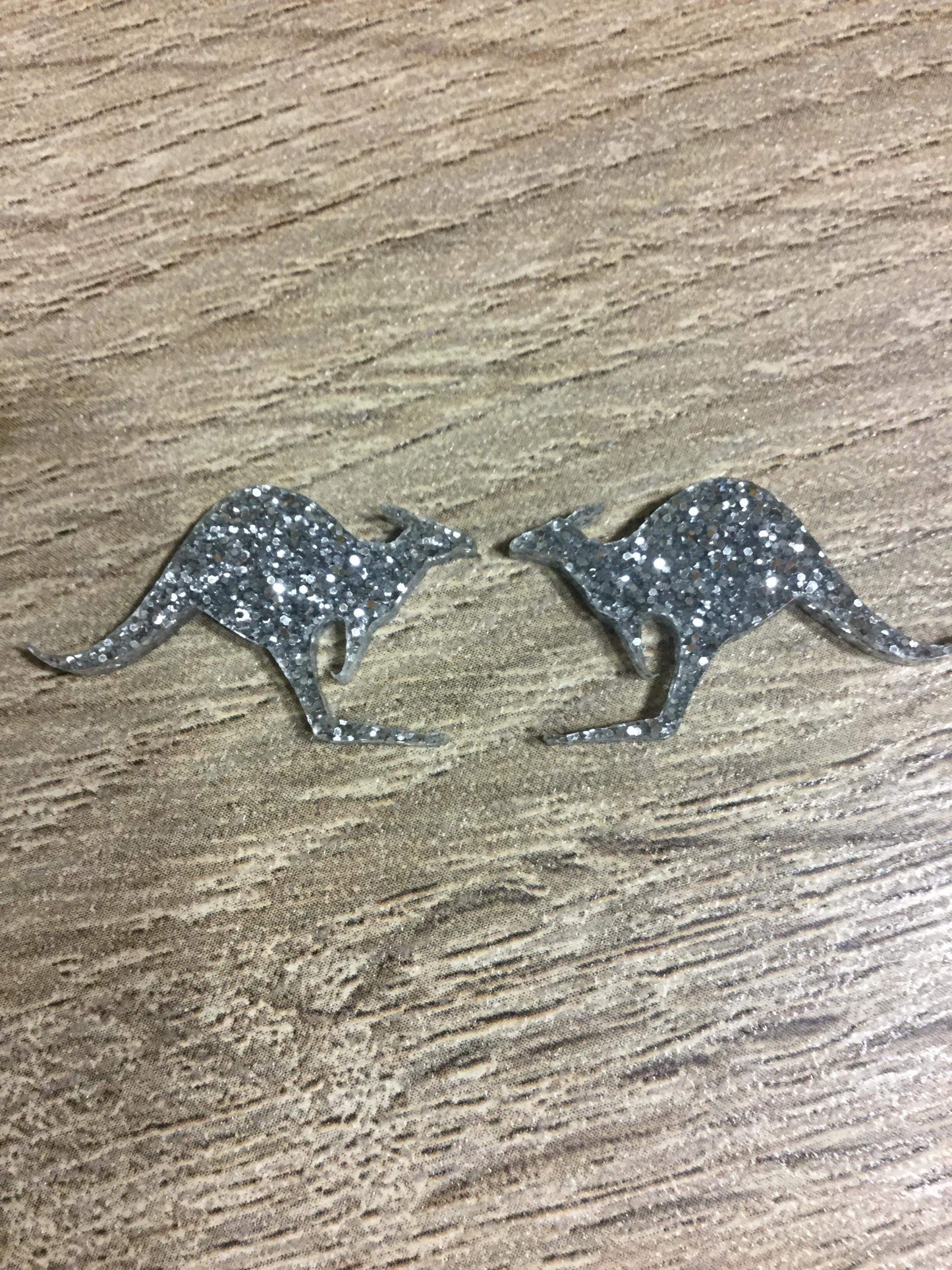 Kangaroo Studs