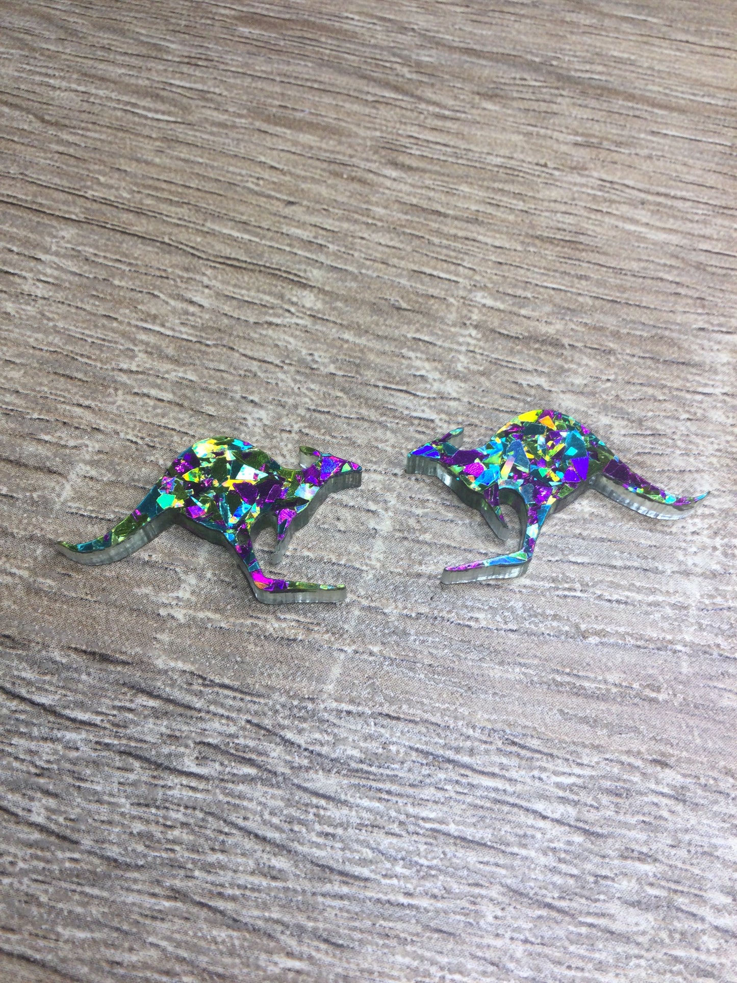 Kangaroo Studs