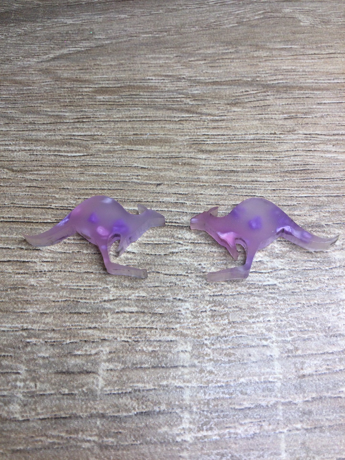 Kangaroo Studs