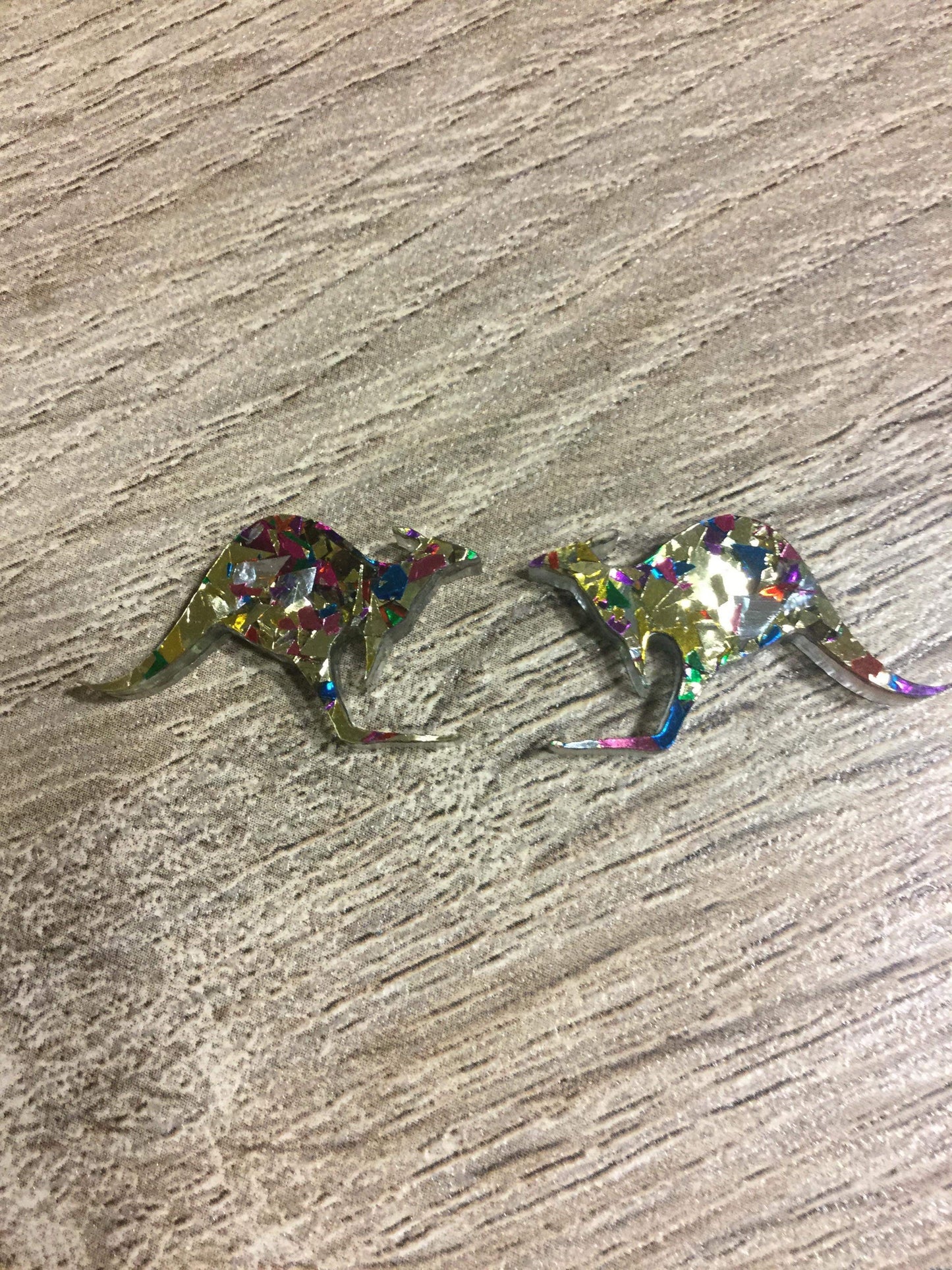 Kangaroo Studs