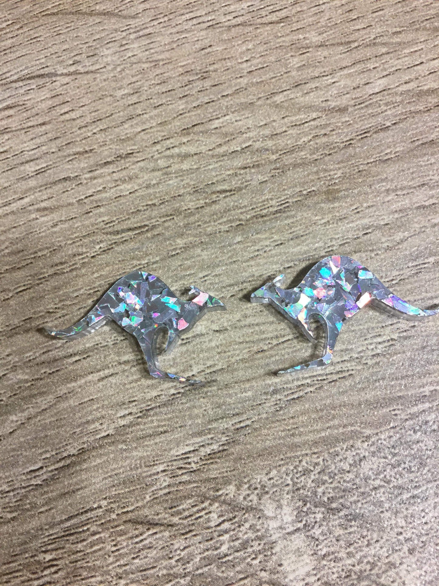 Kangaroo Studs