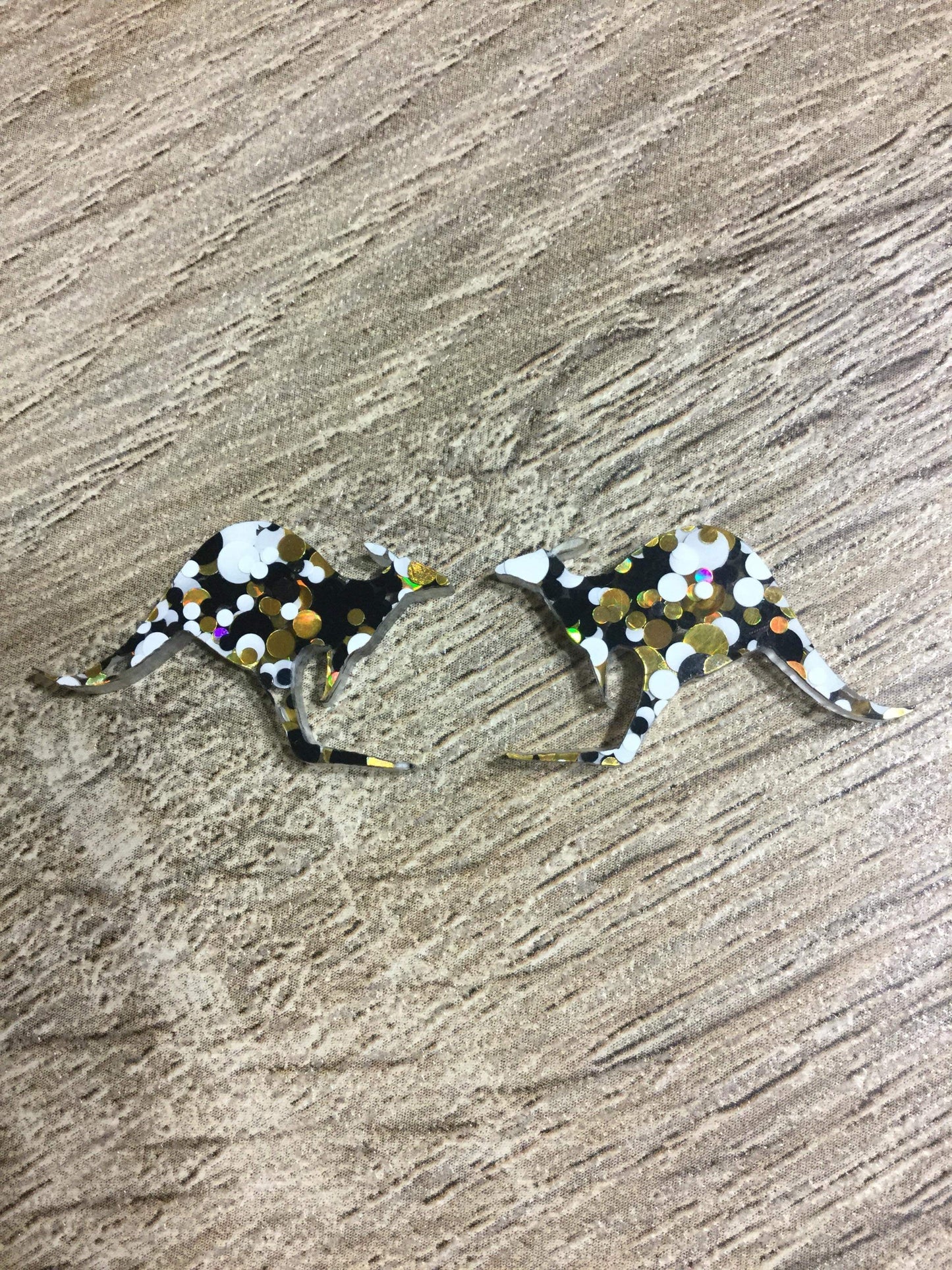 Kangaroo Studs