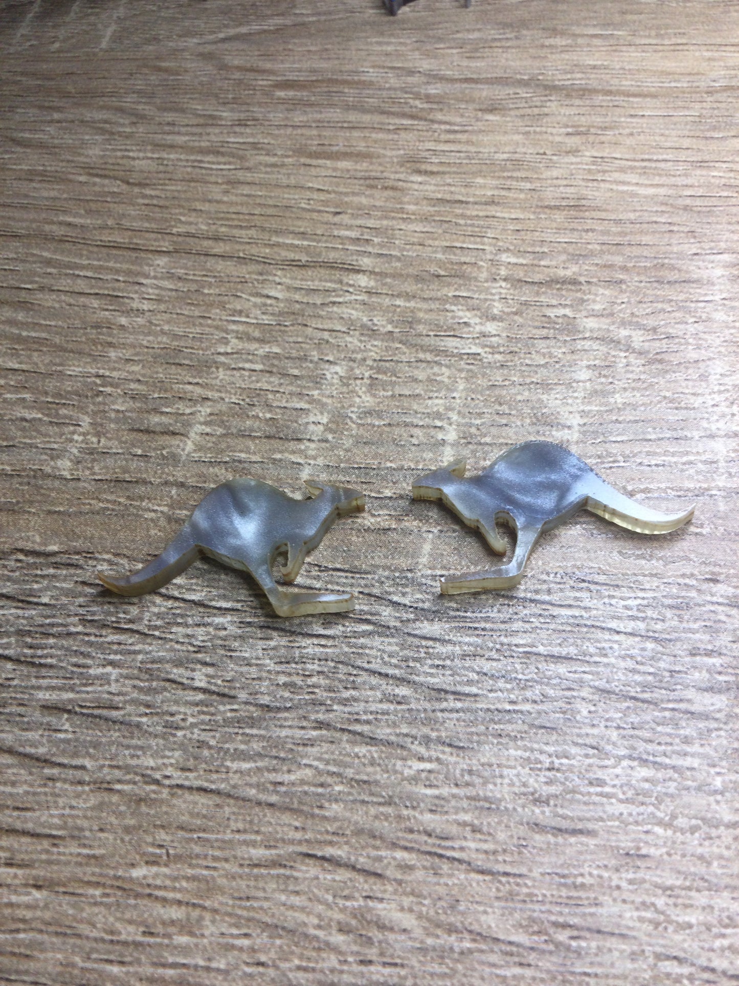 Kangaroo Studs