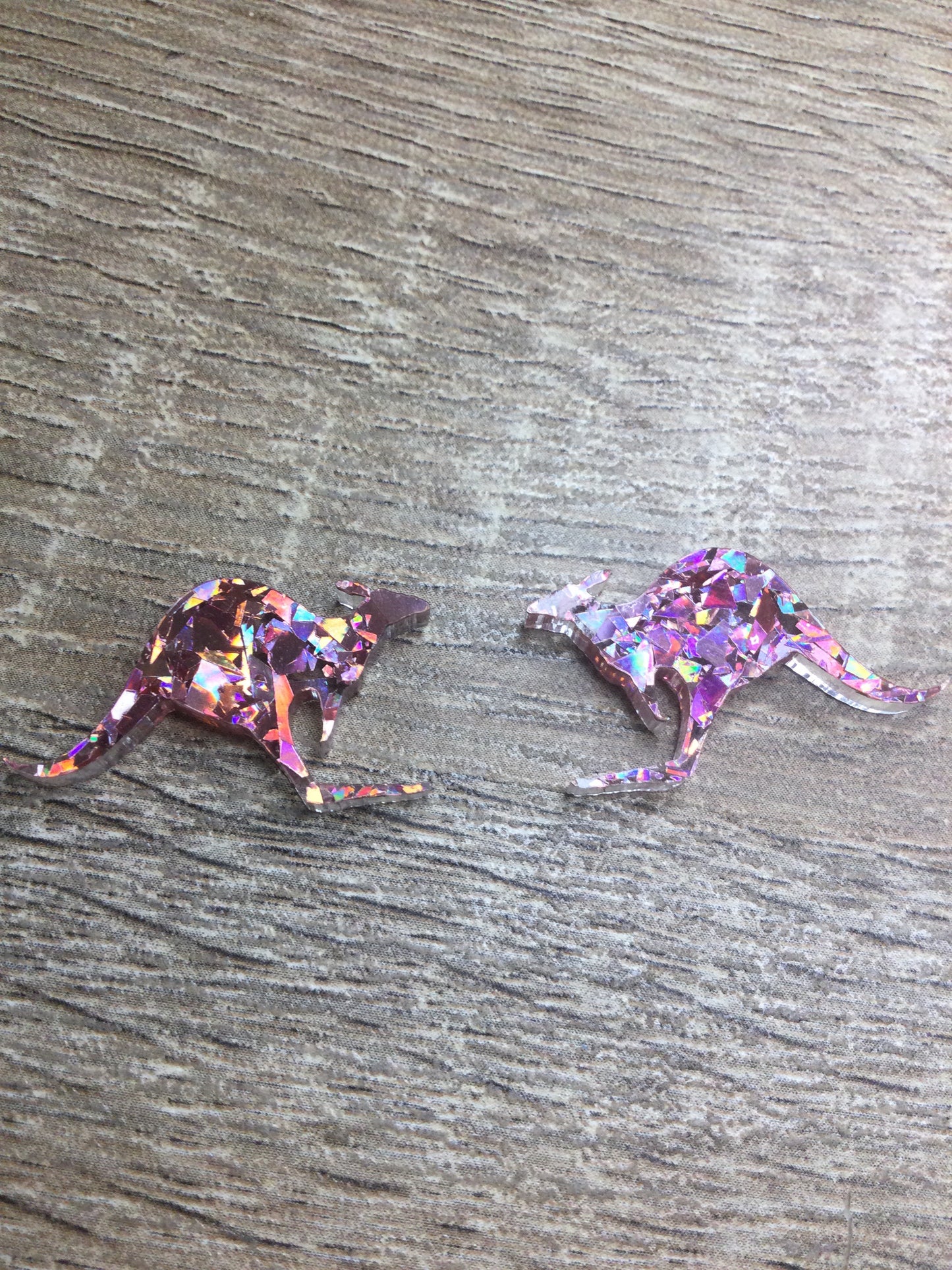 Kangaroo Studs