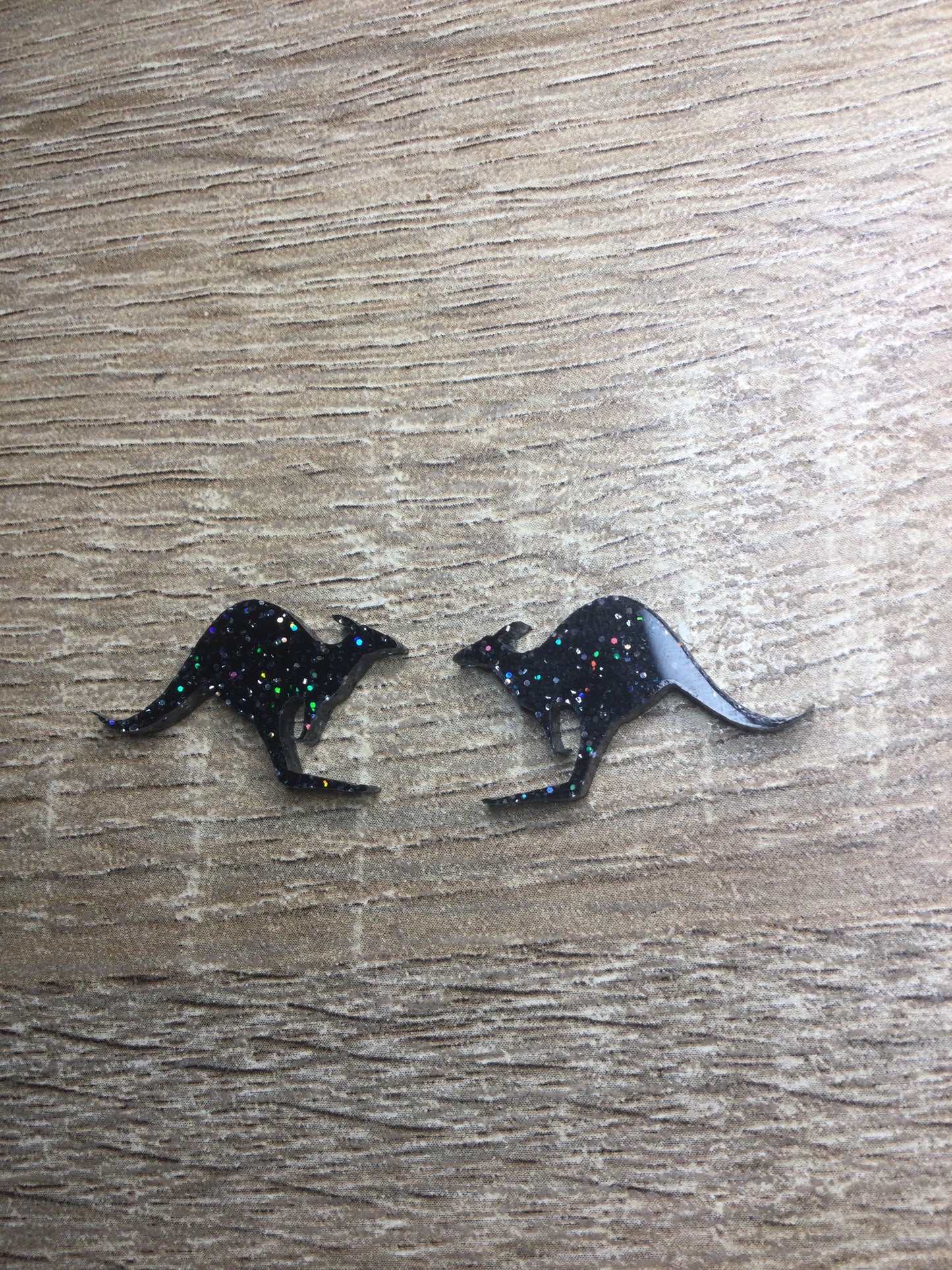 Kangaroo Studs